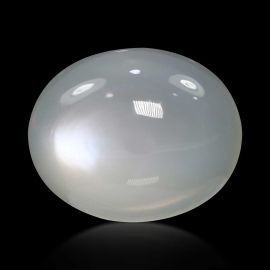 Natural Moonstone (Chandrakant Mani) Cts 8.64 Ratti 9.49